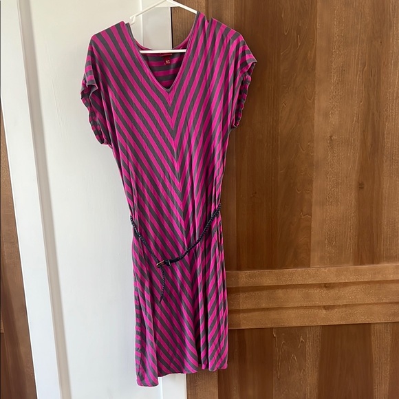 Merona Pink and Purple Sheath Dress with Dolman Sleeves - Picture 1 of 2
